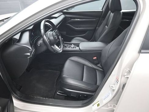 Used 2025 MAZDA MAZDA3 s FWD image 9