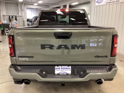 New 2026 RAM 1500 4x4 Crew Cab image 4