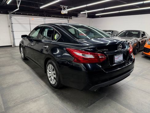 Used 2017 Nissan Altima 2.5 S image 4