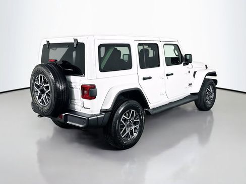 New 2026 Jeep Wrangler Sahara image 7