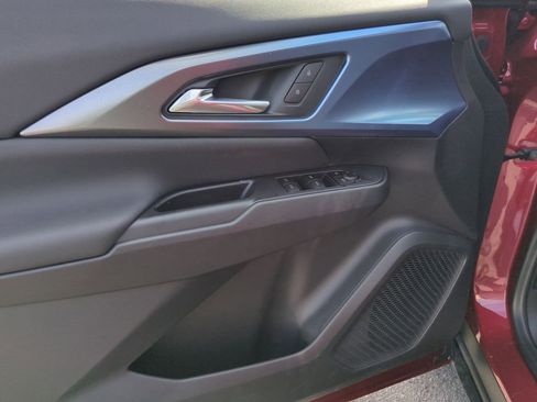 New 2026 Chevrolet Equinox EV LT image 22