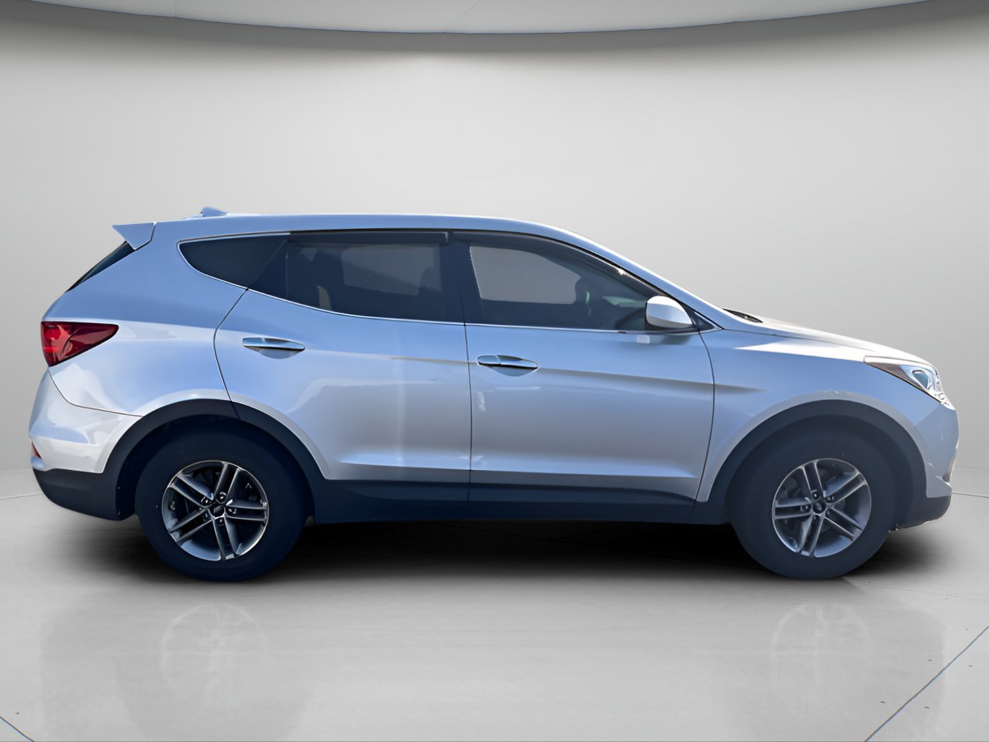 Used 2017 Hyundai Santa Fe Sport w/ Cargo Package AWD/4WD image 6