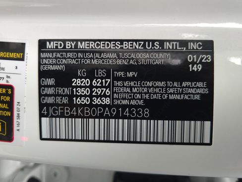 Used 2023 Mercedes-Benz GLE 350 4MATIC w/ AMG Line Exterior image 57