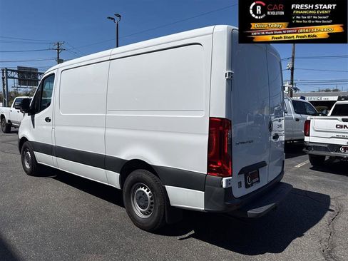 Used 2022 Mercedes-Benz Sprinter 2500 image 6
