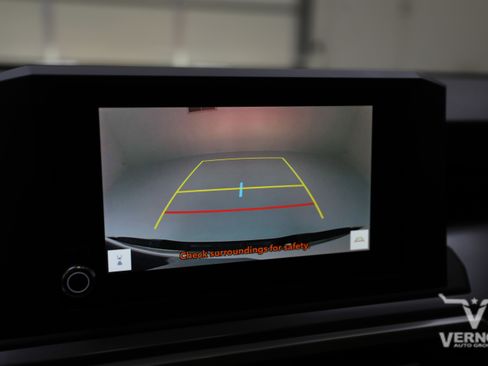 Used 2024 Toyota Tacoma TRD Sport image 29