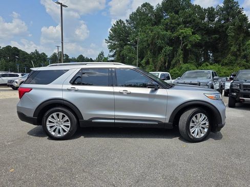 Used 2020 Ford Explorer Limited w/ Class III Trailer Tow Package AWD/4WD image 47
