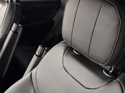 New 2026 Land Rover Range Rover Sport Dynamic SE image 15