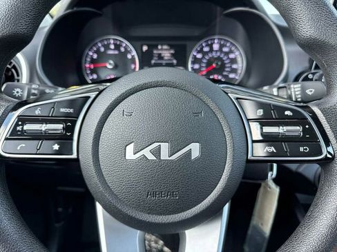 Used 2022 Kia Forte Sedan image 25