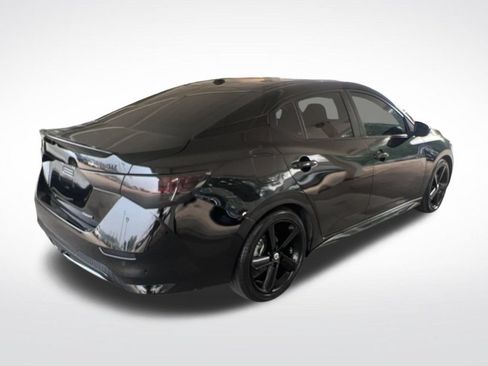 Used 2023 Nissan Sentra SR w/ Midnight Edition Package FWD image 45