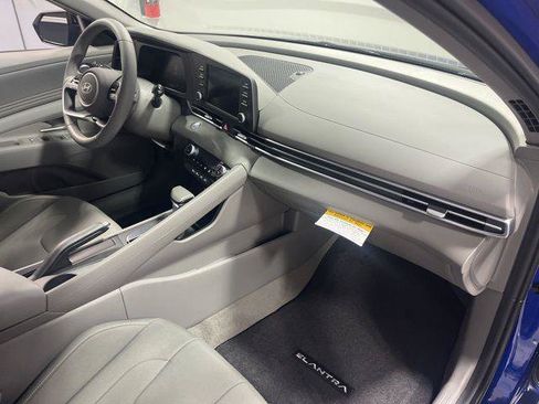New 2026 Hyundai Elantra Sport FWD image 22