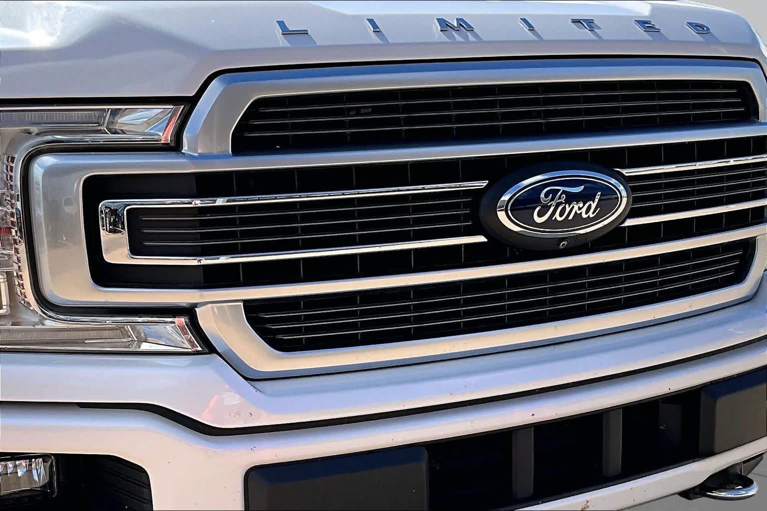 Used 2019 Ford F150 Limited w/ Trailer Tow Package AWD/4WD image 29