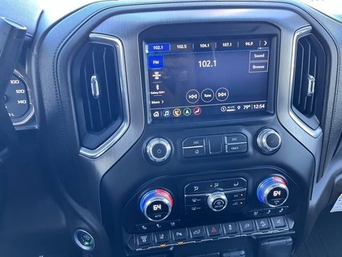 Used 2023 GMC Sierra 2500 Denali w/ Denali Ultimate Package image 13