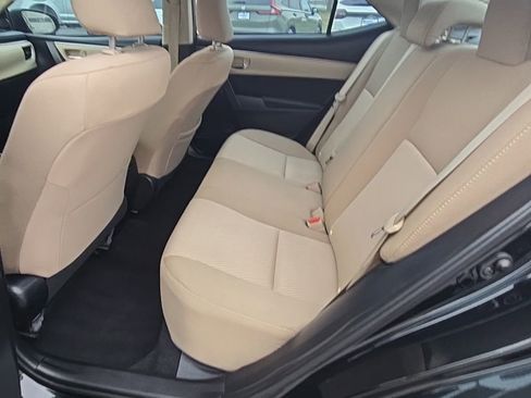 Used 2014 Toyota Corolla LE image 25