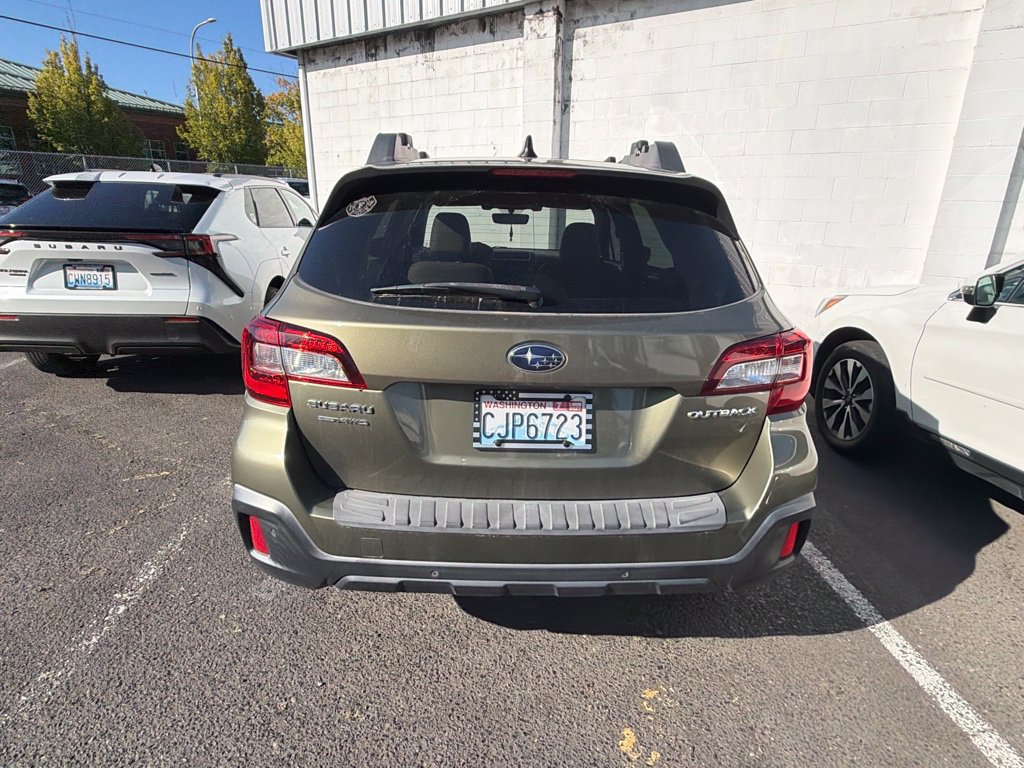 Used 2019 Subaru Outback 2.5i Limited w/ Popular Package #2 AWD/4WD image 5