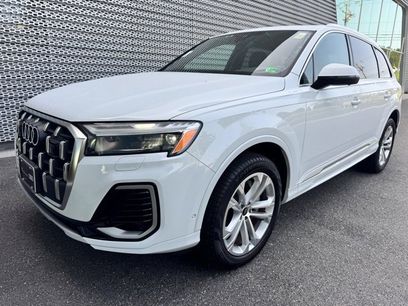Certified 2025 Audi Q7 2.0T Premium w/ Convenience Package