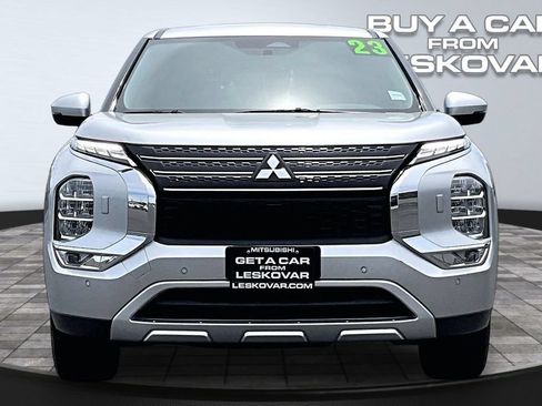 Used 2023 Mitsubishi Outlander SE AWD/4WD image 3