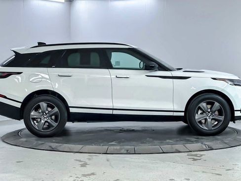 Used 2025 Land Rover Range Rover Velar Dynamic SE image 8