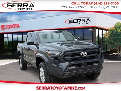 Used 2025 Toyota Tacoma SR5