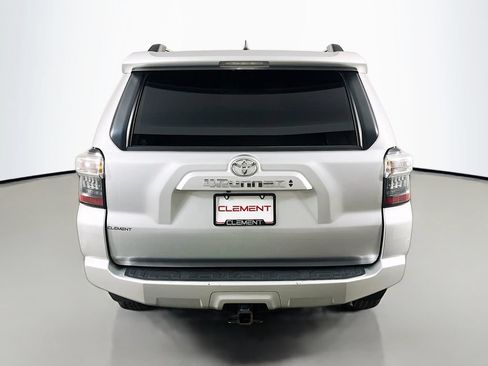 Used 2024 Toyota 4Runner SR5 Premium w/ Moonroof Package AWD/4WD image 8