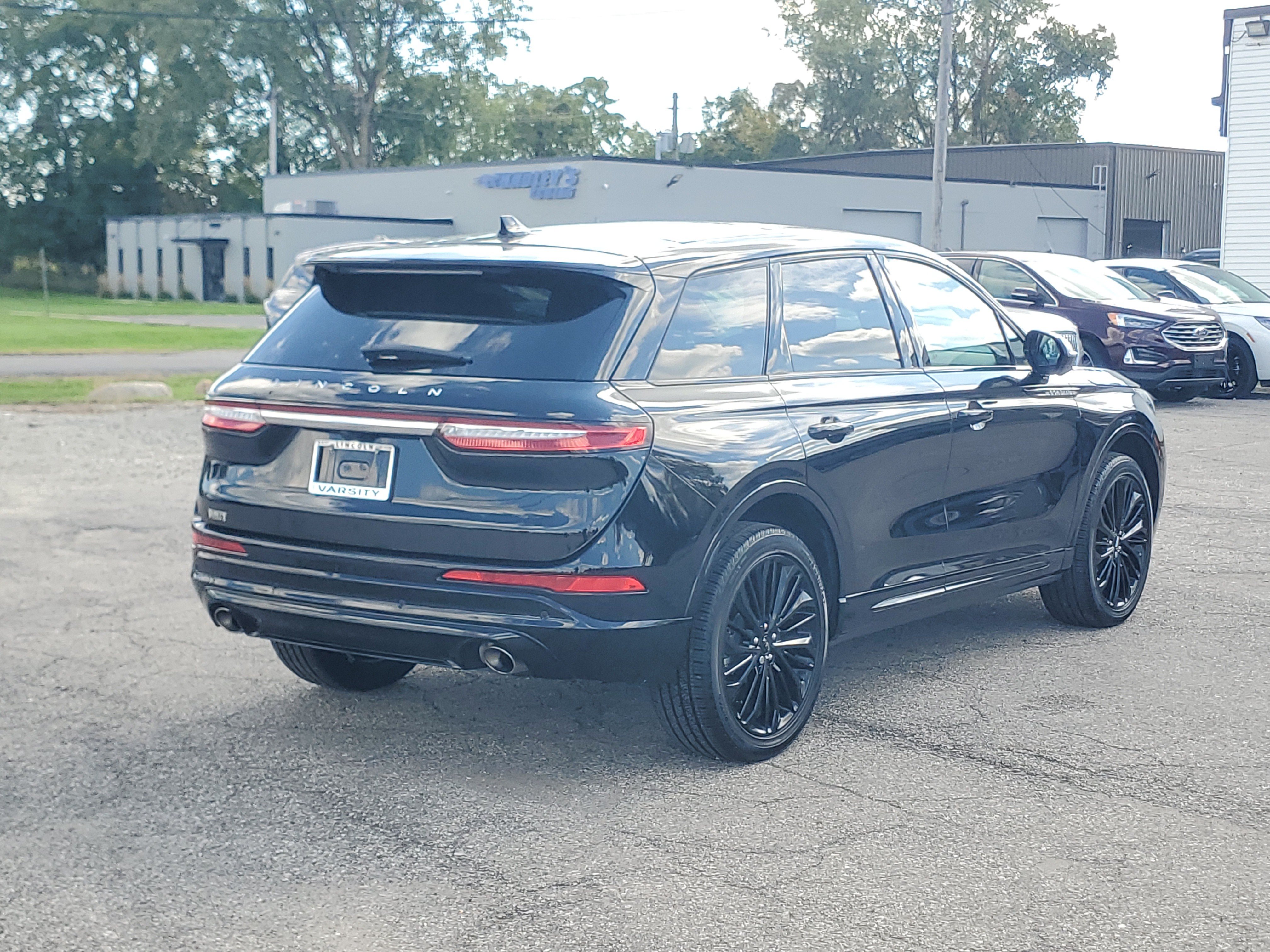 Certified 2024 Lincoln Corsair AWD w/ Equipment Group 101A image 6