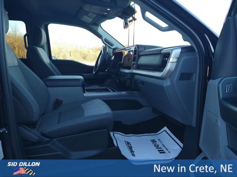 New 2026 Ford F250 XLT w/ XLT Premium Package image 4