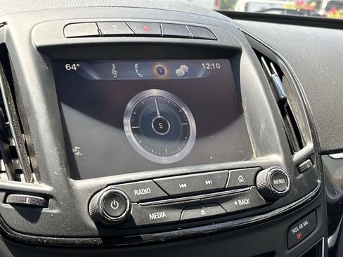 Used 2016 Buick Regal FWD image 15