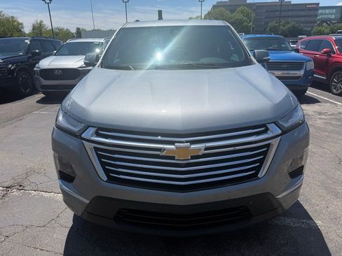 Used 2023 Chevrolet Traverse Premier w/ LPO, Floor Liner Package AWD/4WD image 2