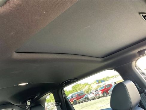 Used 2025 Honda CR-V Sport-L image 17