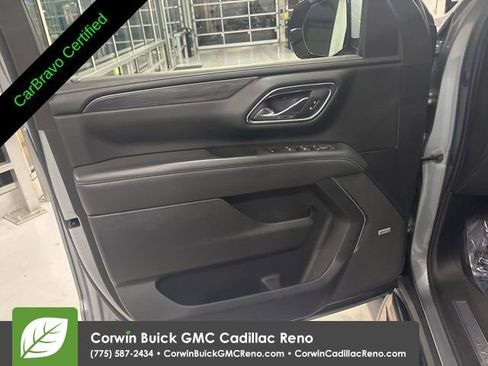Certified 2023 GMC Yukon XL SLT w/ SLT Premium Package image 12
