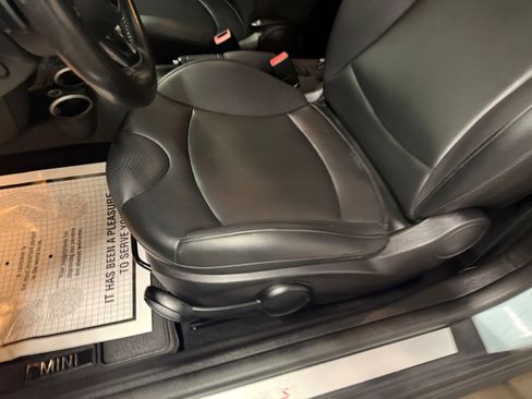 Used 2011 MINI Cooper S image 31