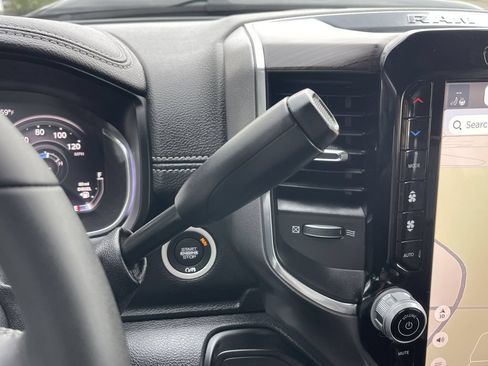 New 2026 RAM 2500 Laramie w/ Night Edition AWD/4WD image 32