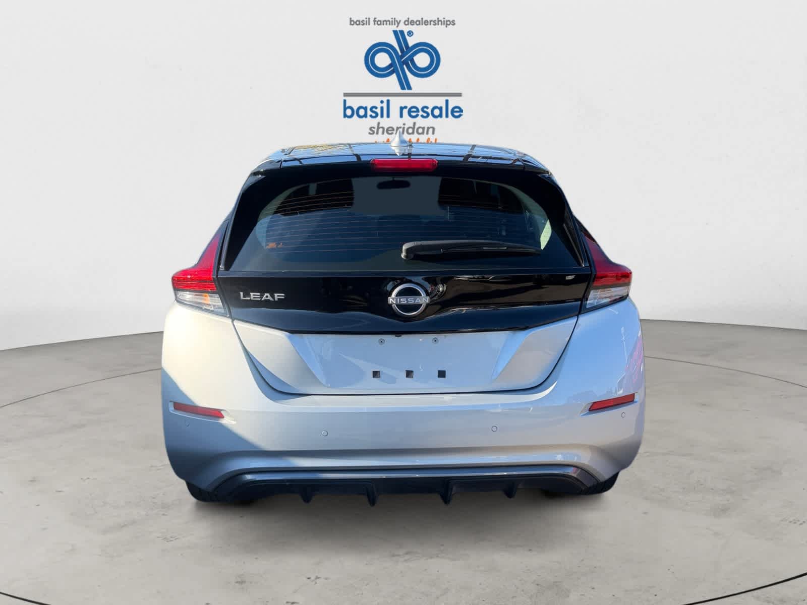 Used 2018 Nissan Leaf S w/ S Charge Package FWD image 5