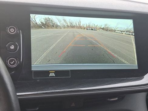 Used 2023 Buick Envision Preferred image 21