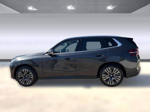 Used 2026 BMW X3 xDrive30 w/ Premium Package image 2