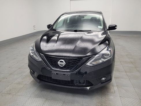 Used 2018 Nissan Sentra SR w/ SR Midnight Edition Package image 15