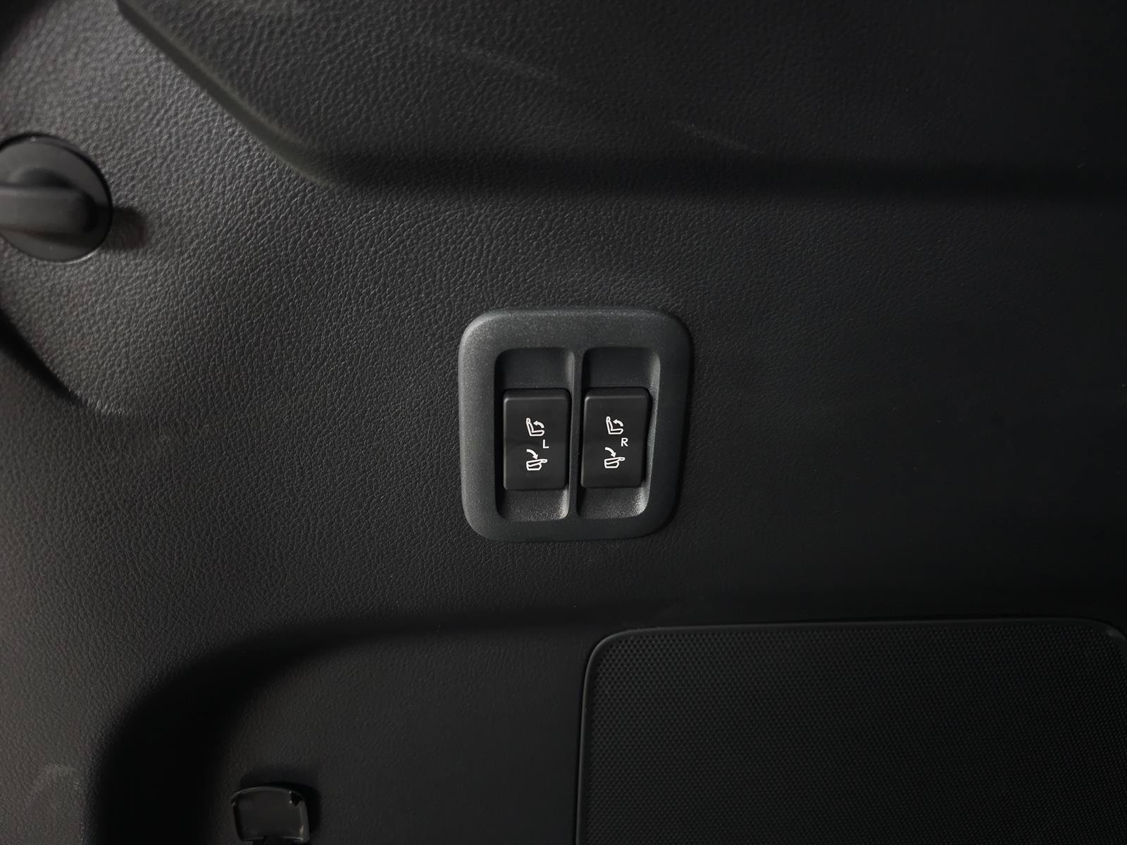 Certified 2025 Lexus TX 350 AWD w/ Technology Package image 9