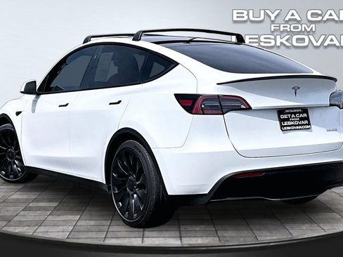 Used 2025 Tesla Model Y Performance AWD/4WD image 2