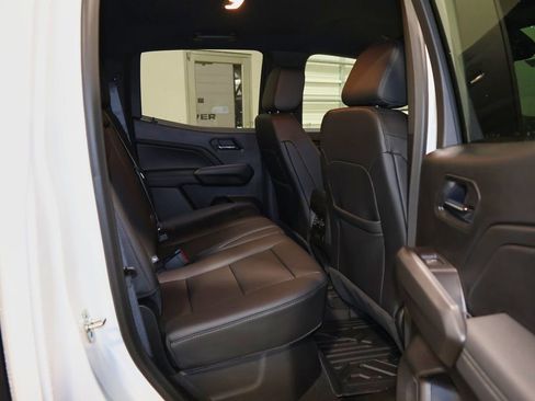 New 2026 GMC Canyon Elevation w/ Convenience Package image 27