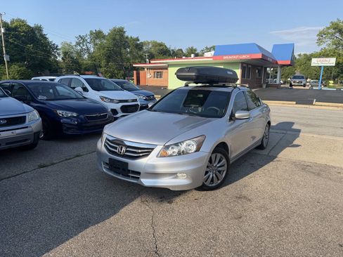 Used 2012 Honda Accord EX-L image 3