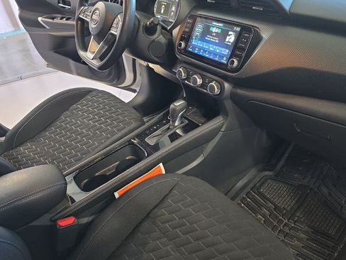 Certified 2023 Nissan Kicks SV FWD image 17