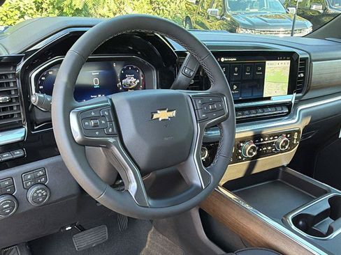 New 2026 Chevrolet Silverado 2500 High Country w/ High Country Premium Package AWD/4WD image 17