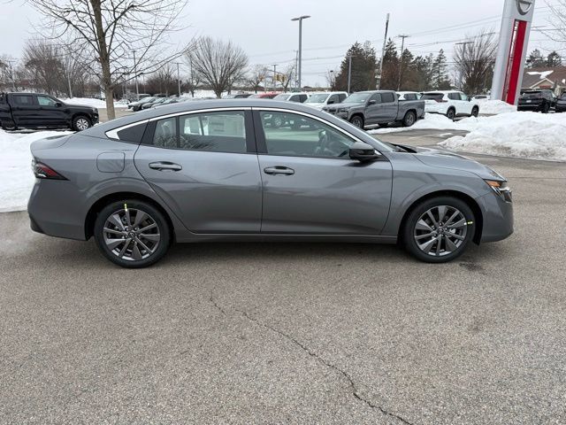 New 2026 Nissan Sentra SL w/ Floor Mat Package FWD image 4