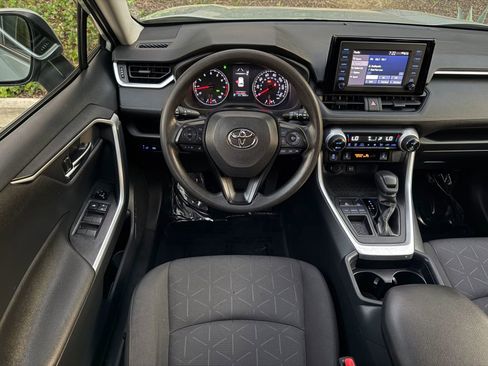 Used 2019 Toyota RAV4 XLE w/ Convenience Package image 20