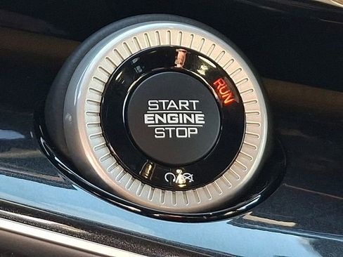 Used 2022 Jeep Wagoneer Series I image 29