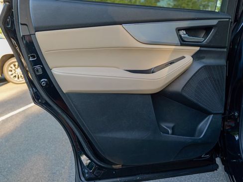 Used 2023 Acura MDX SH-AWD w/ Technology Package image 25