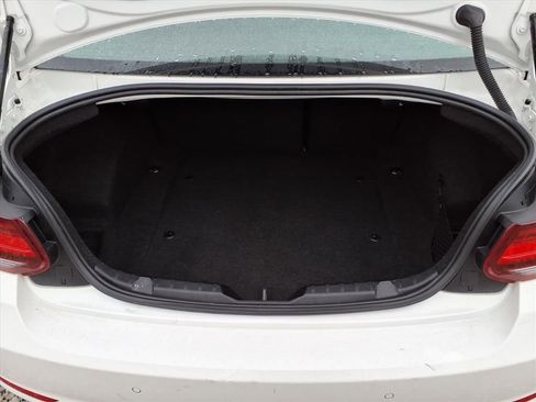 Used 2020 BMW 230i xDrive Coupe w/ Premium Package image 31