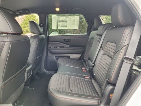 New 2026 Nissan Pathfinder Rock Creek AWD/4WD image 10
