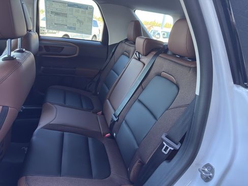 Used 2025 Ford Bronco Sport Outer Banks w/ Outer Banks Tech Package+ image 31