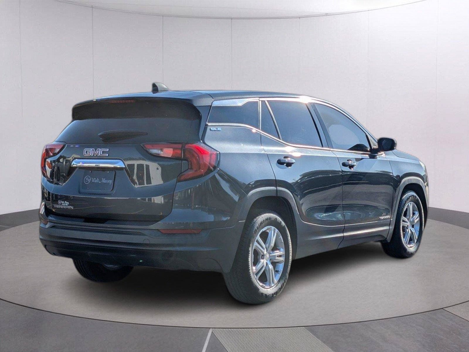 Used 2018 GMC Terrain SLE FWD image 7