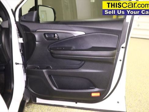 Used 2023 Honda Passport EX-L image 38